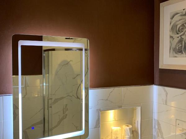 Southside Guest House : photo 7 de la chambre grande chambre double