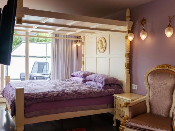 B&B Saint-Georges -Located in the city centre of Bruges- : photo 2 de la chambre chambre double deluxe avec balcon