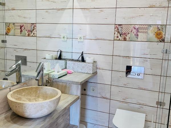 Egria Apartments : photo 4 de la chambre studio avec balcon