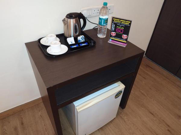 Hotel Ashok Residency : photo 10 de la chambre chambre double deluxe (2 adultes + 1 enfant)