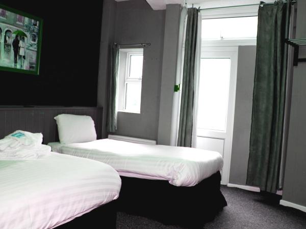 Henson Hotel Pleasure Beach : photo 5 de la chambre chambre familiale