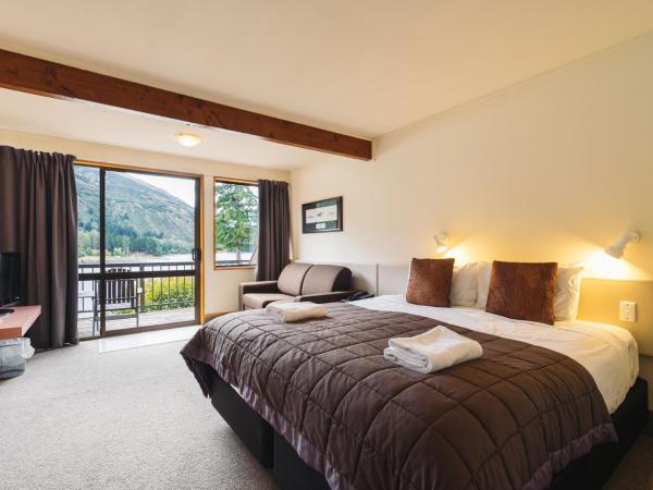 Hawea Hotel : photo 6 de la chambre chambre d’hôtel familiale standard avec mezzanine et salle de bains privative - vue sur lac