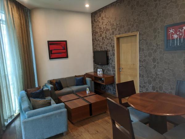 Fortune Select Global, Gurugram - Member ITC's Hotel Group : photo 4 de la chambre suite with early check in & late check-out for up to 3 hours (subject to avl)