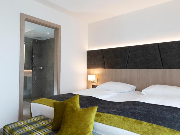 Hotel Plattenwirt : photo 3 de la chambre chambre double supérieure - vue sur rue