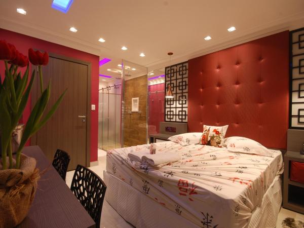 Glória Plaza Hotel (Adults Only) : photo 1 de la chambre suite lit queen-size