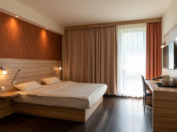 Star G Hotel Premium München Domagkstraße : photo 4 de la chambre chambre lit king-size supérieure - accessible aux personnes à mobilité réduite