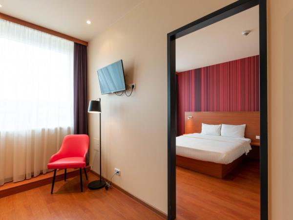 Star G Hotel München Schwabing : photo 5 de la chambre appartement