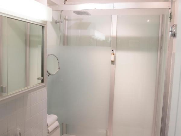 Arc Hôtel Sur Mer : photo 4 de la chambre chambre lits jumeaux - vue sur jardin