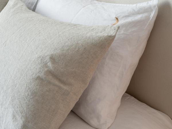 B'Guest Sleep & Retreat : photo 9 de la chambre chambre lit king-size - vue sur jardin