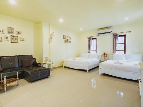 Sakarin Valley Resort : photo 5 de la chambre chambre quadruple deluxe