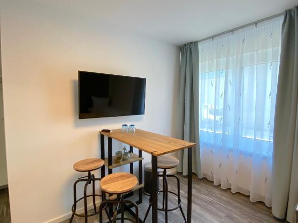 Excellentas Apartments Hannover : photo 6 de la chambre chambre triple confort