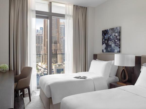 Jumeirah Living Marina Gate Dubai : photo 10 de la chambre suite premium 3 chambres - vue sur port de plaisance
