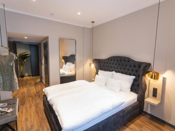 Munich Rooms Hotel : photo 8 de la chambre chambre lit queen-size