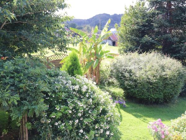 L'Herbe Haute : photo 7 de la chambre chambre double - vue sur jardin