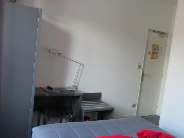 Hôtel de Clèves : photo 5 de la chambre chambre double avec douche