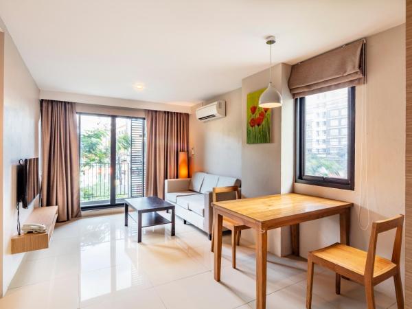 Livotel Hotel Kaset Nawamin Bangkok : photo 3 de la chambre suite