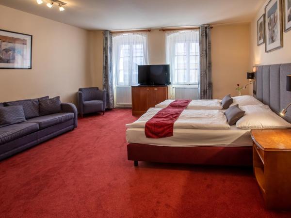 Pension U Lilie : photo 1 de la chambre chambre triple standard