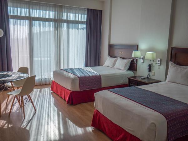 Hotel Fenix : photo 2 de la chambre chambre lits jumeaux supérieure