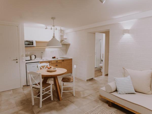 ERIEL Boutique Apartments : photo 1 de la chambre appartement 1 chambre - sous-sol