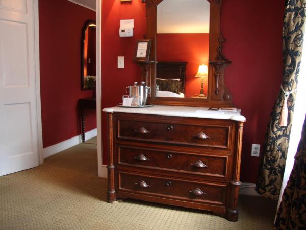 Morris House Hotel : photo 3 de la chambre mini suite 303 maison principale.