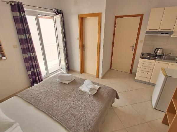 Apartments Nemira : photo 6 de la chambre studio