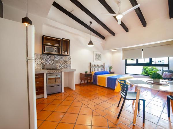 Hotel Villa del Mar Tradicional : photo 2 de la chambre suite avec kitchenette