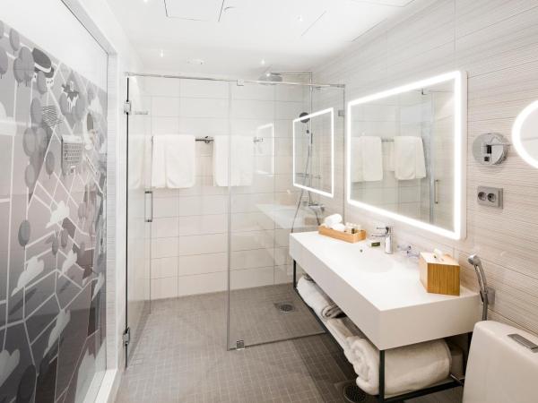 Hotel Indigo Helsinki-Boulevard, an IHG Hotel : photo 7 de la chambre chambre lit king-size premium