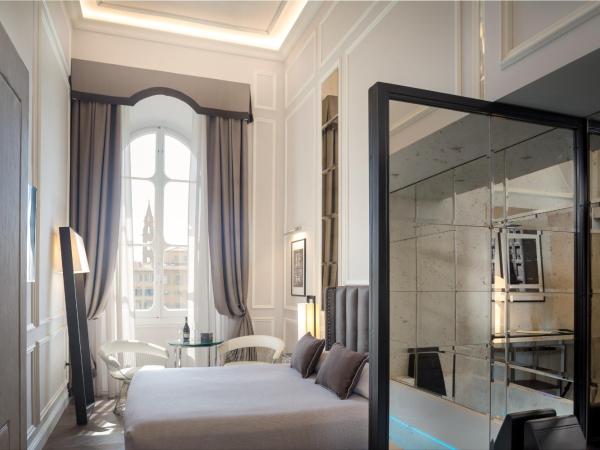 Rivalta Hotel - Alfieri Collezione : photo 5 de la chambre suite junior de luxe - vue sur rivière