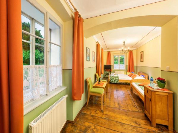 Penzion Gardena : photo 7 de la chambre chambre double deluxe avec lit d'appoint