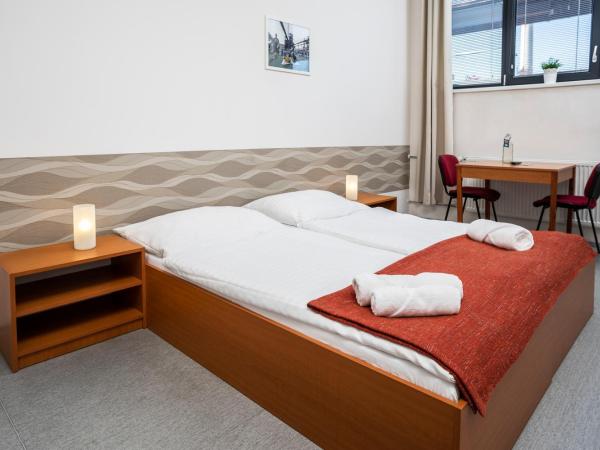 Hotel VP1 : photo 4 de la chambre chambre double ou lits jumeaux