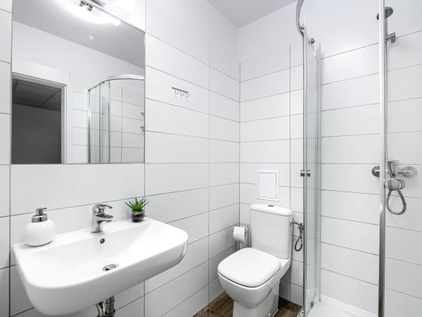 Studencki Dom Marynarza Korab : photo 5 de la chambre chambre simple avec salle de bains commune