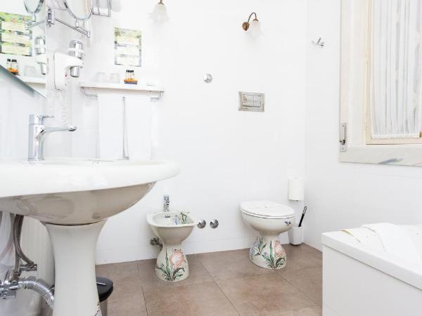 Castelo Santa Catarina : photo 5 de la chambre suite royale