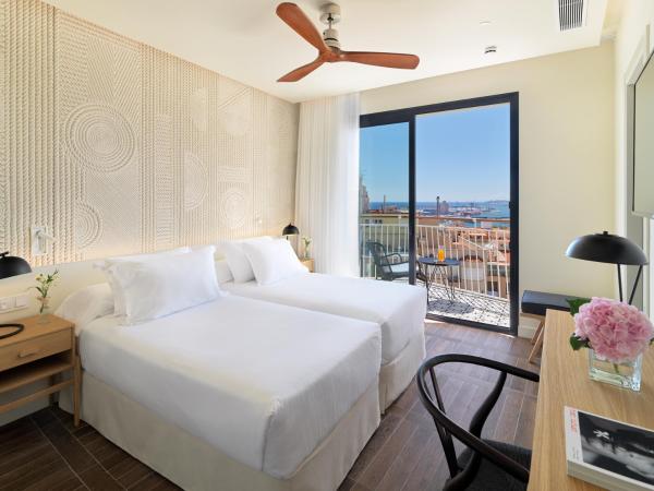 H10 Imperial Tarraco 4* Sup : photo 2 de la chambre chambre double classique