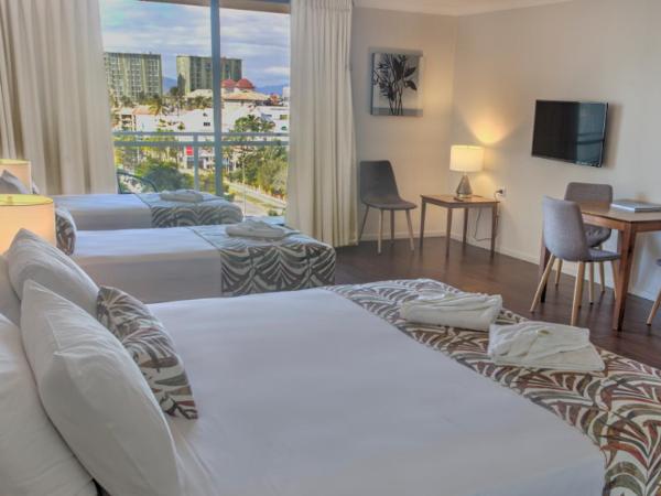 Cairns Plaza Hotel : photo 2 de la chambre studio avec balcon 