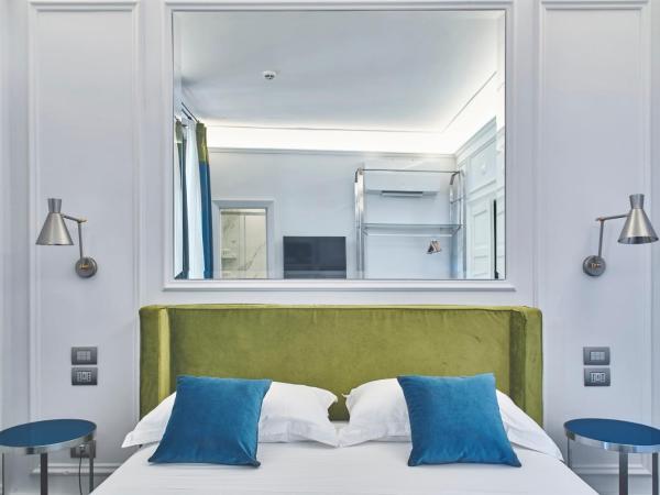 Albergo Chiusarelli : photo 10 de la chambre chambre double ou lits jumeaux design