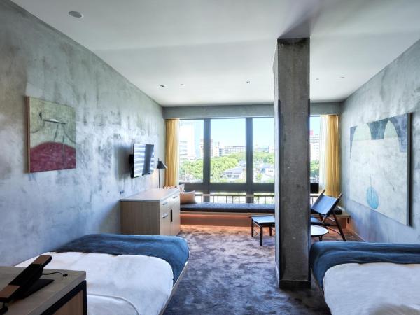 The Tower Hotel Nagoya : photo 6 de la chambre chambre lits jumeaux - vue sur forêt