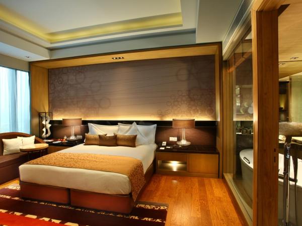 Crowne Plaza New Delhi Rohini, an IHG Hotel : photo 3 de la chambre suite de luxe - non-fumeurs