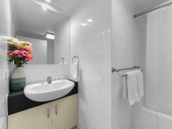 Central Brunswick Apartment Hotel : photo 1 de la chambre studio