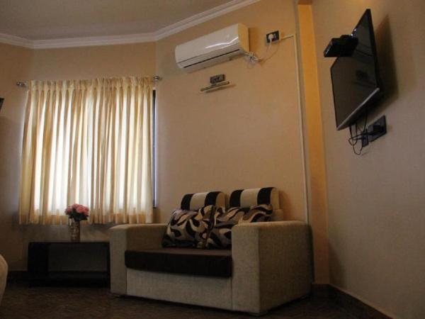 Rinchen Hotel : photo 4 de la chambre deluxe king ac room