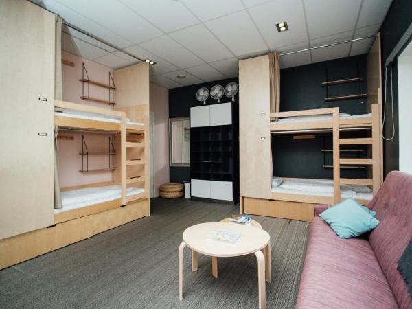 The Yard Hostel : photo 9 de la chambre lit dans dortoir pour femmes de 6 lits