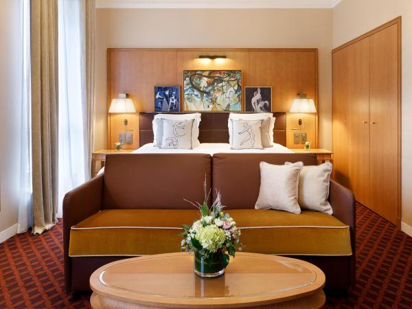 Hôtel Barrière Le Westminster : photo 1 de la chambre chambre double prestige