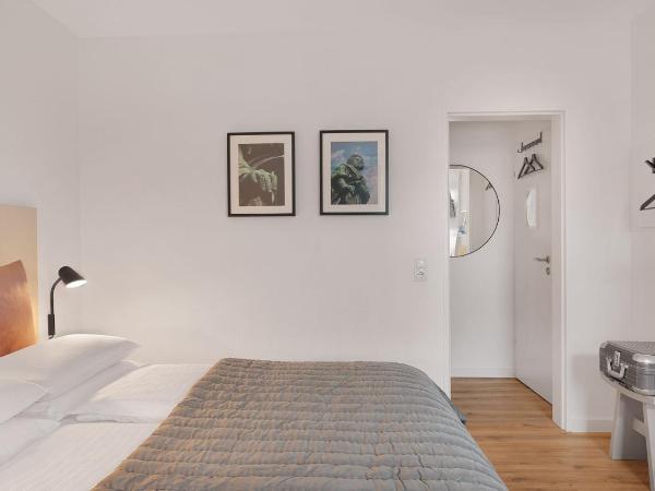 Beethoven Hotel Dreesen - furnished by BoConcept : photo 3 de la chambre chambre double