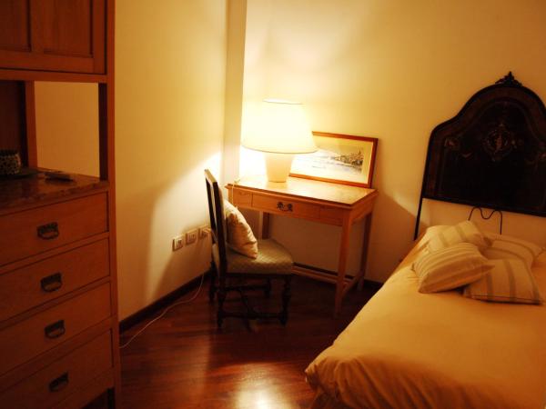 B&B St. Remy : photo 7 de la chambre chambre simple avec salle de bains extérieure privative