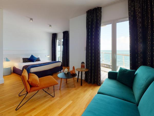 Les Sables Blancs : photo 2 de la chambre suite junior - vue sur mer