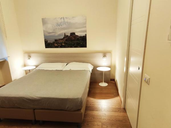 B&B Via delle 5 Terre : photo 1 de la chambre chambre double ou lits jumeaux