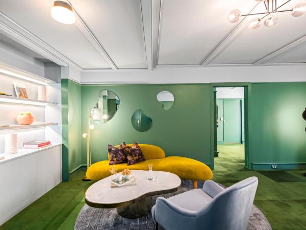 The Central Private Hotel by Naumi Hotels : photo 2 de la chambre suite junior