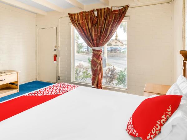 OYO Oasis Motel Las Vegas I-15 : photo 7 de la chambre chambre lit king-size - fumeurs