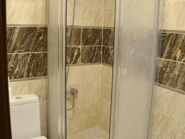 Hotel Grand Mark : photo 9 de la chambre chambre triple standard