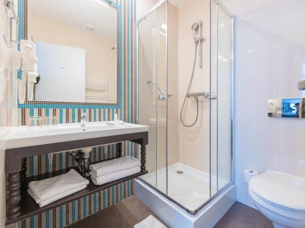 La Prima Fashion Hotel Budapest : photo 6 de la chambre chambre deluxe double ou lits jumeaux