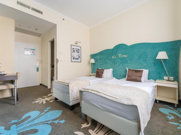 La Prima Fashion Hotel Budapest : photo 2 de la chambre chambre familiale